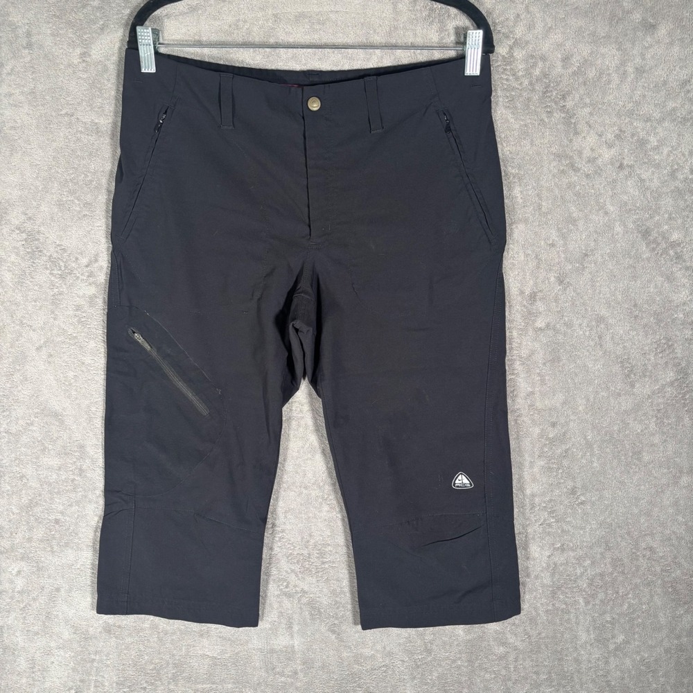 Nike ACG Capri Pants Womens Size 10 M Black Capri Hiking Pants Outdoor Sportwear